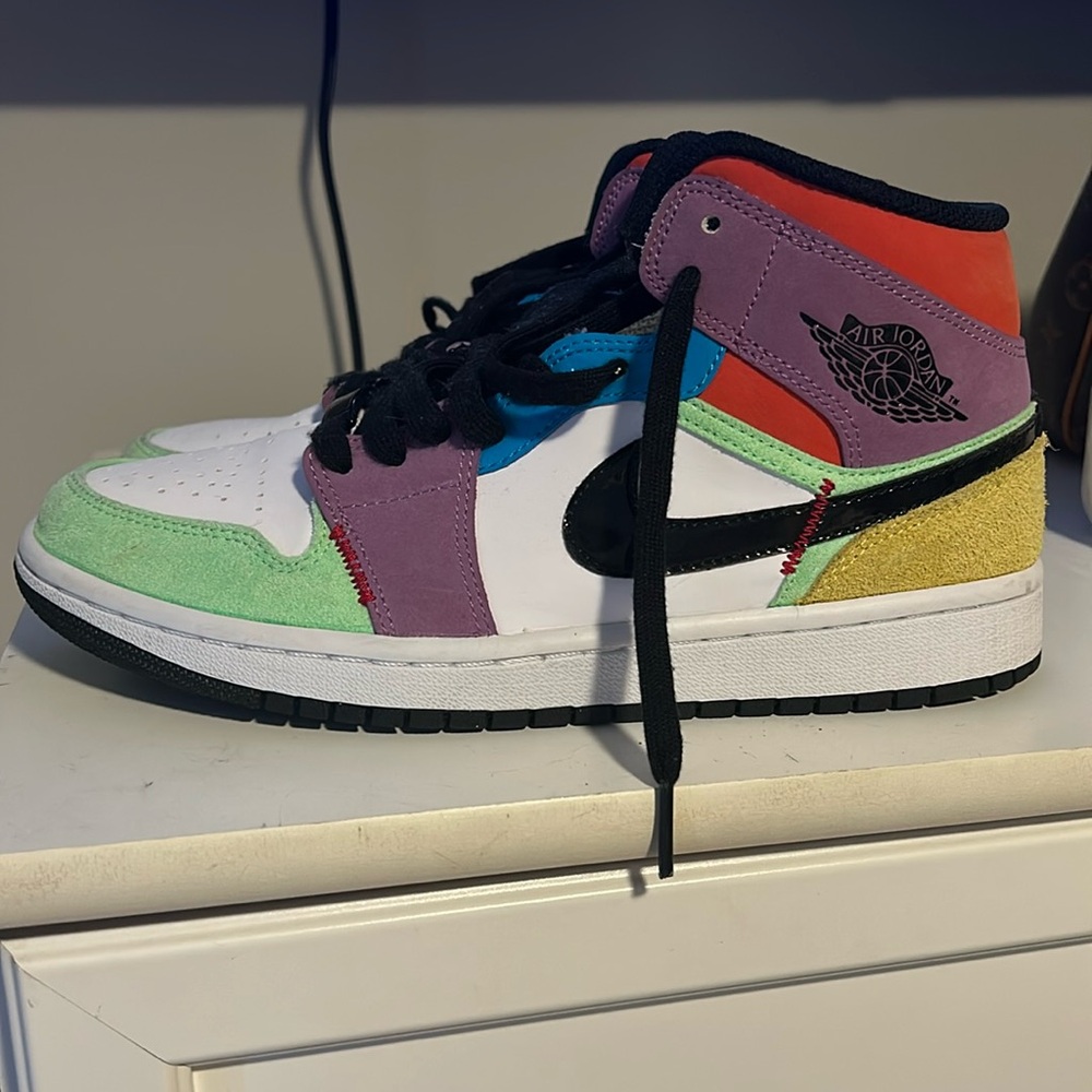 Nike Air Jordan’s size US women’s 8.5